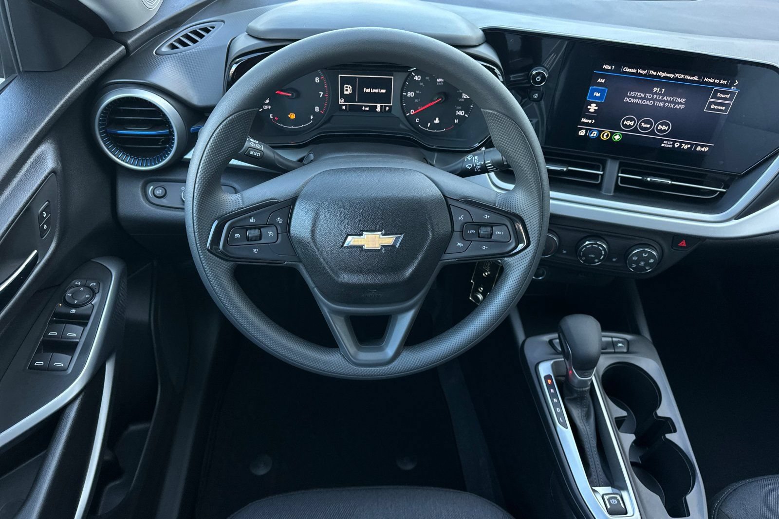 New 2026 Chevrolet Trax LS w/ LS Convenience Package FWD image 14