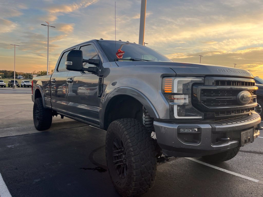 Used 2021 Ford F250 Lariat AWD/4WD image 2