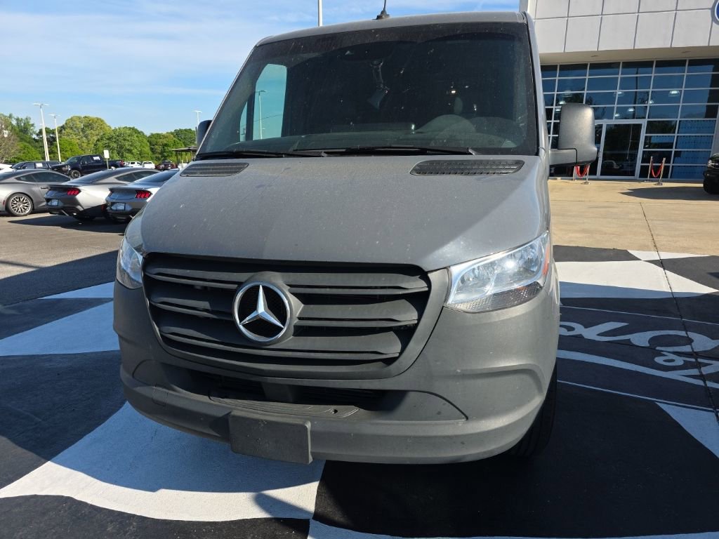 Used 2022 Mercedes-Benz Sprinter 144 Cargo image 5