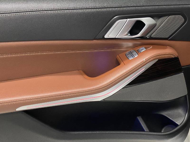 Used 2020 BMW X7 xDrive40i w/ Premium Package image 15