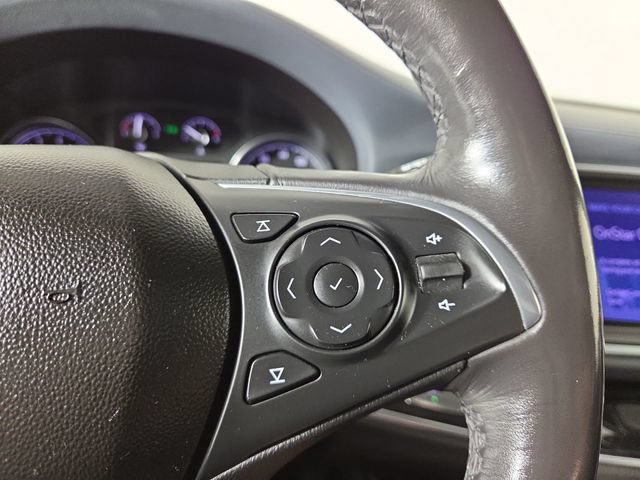 Used 2020 Buick Enclave Essence w/ Sound and Sites Package AWD/4WD image 25