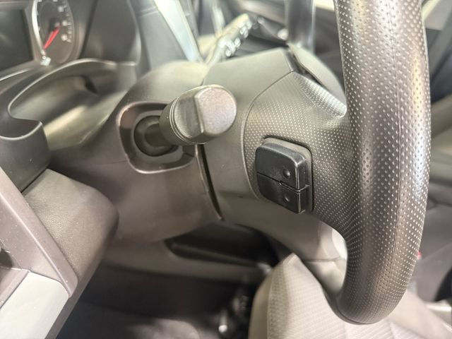 Used 2024 GMC Terrain SLE AWD/4WD image 34