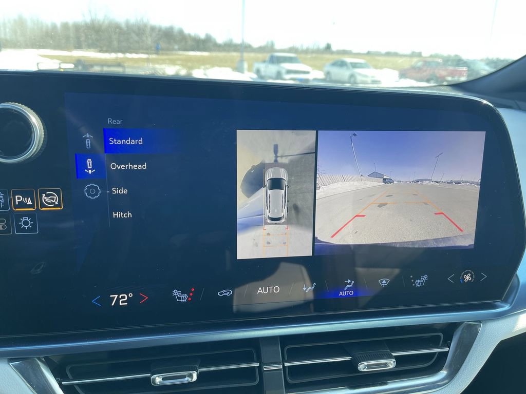 Used 2025 Chevrolet Equinox EV LT image 28