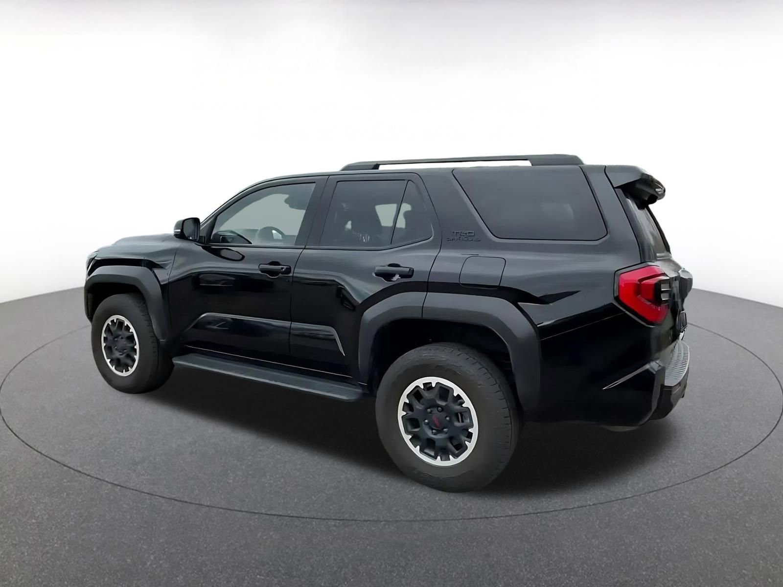 Used 2025 Toyota 4Runner TRD Off-Road image 10