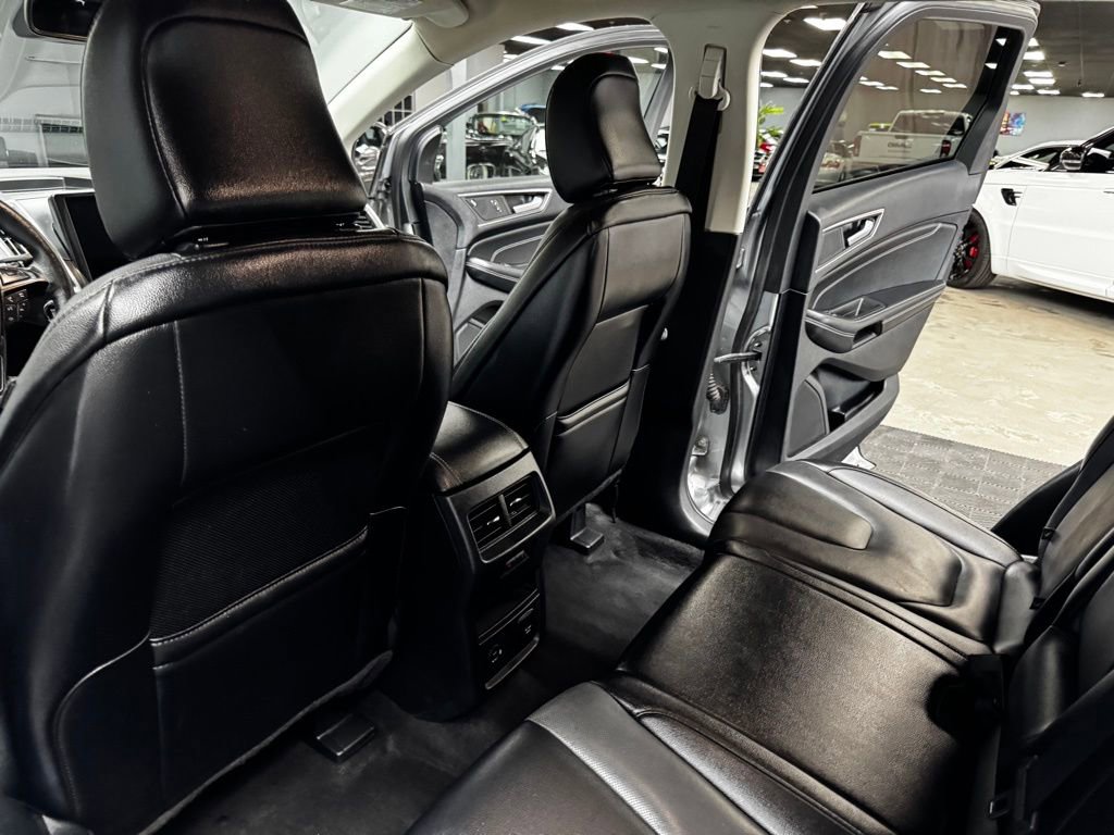 Used 2022 Ford Edge Titanium w/ Equipment Group 301A AWD/4WD image 41