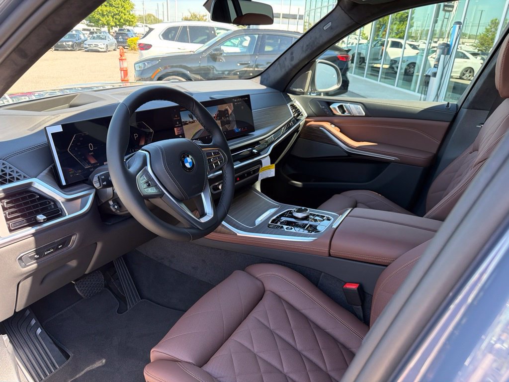 New 2027 BMW X7 xDrive40i AWD/4WD image 16