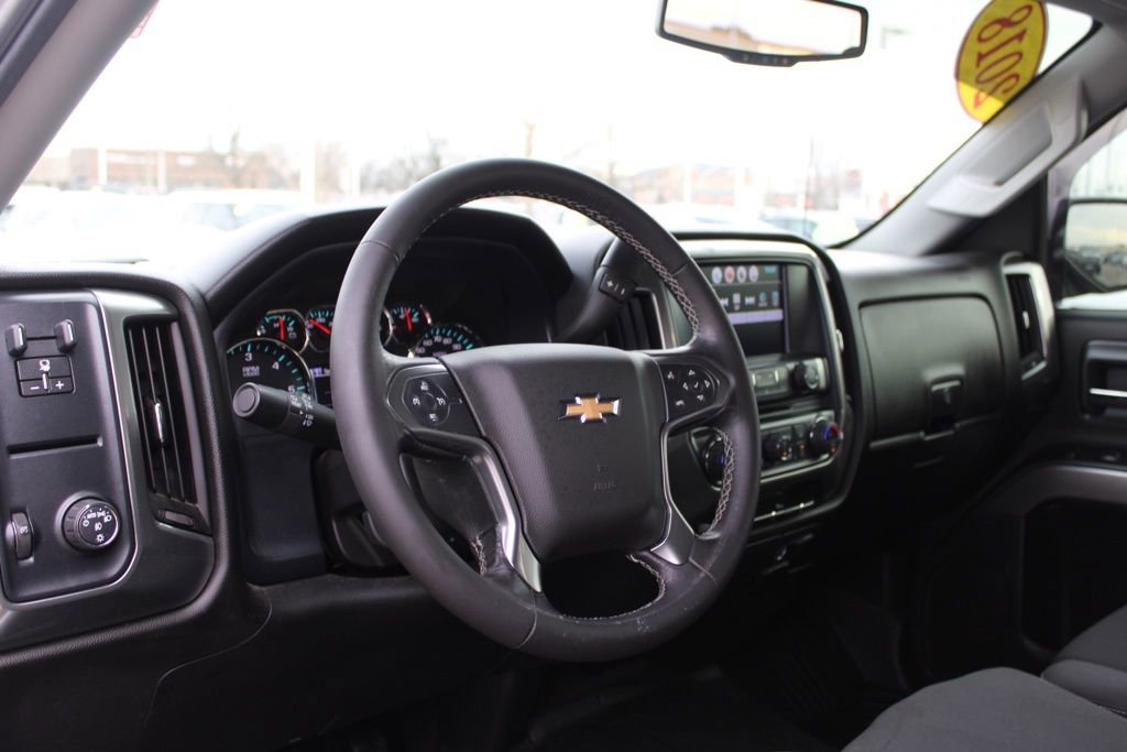 Used 2018 Chevrolet Silverado 1500 LT w/ All Star Edition image 16