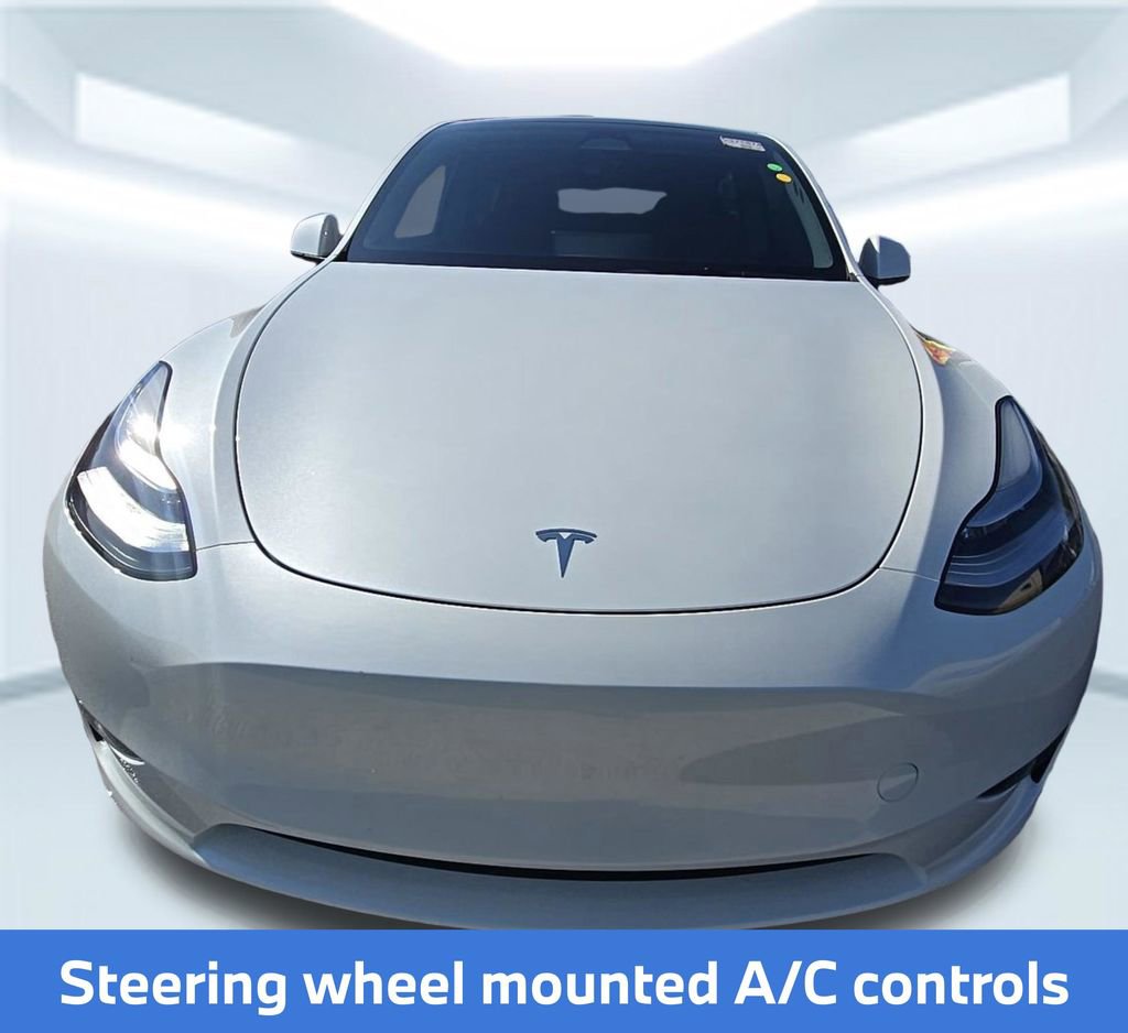 Used 2023 Tesla Model Y Long Range image 17