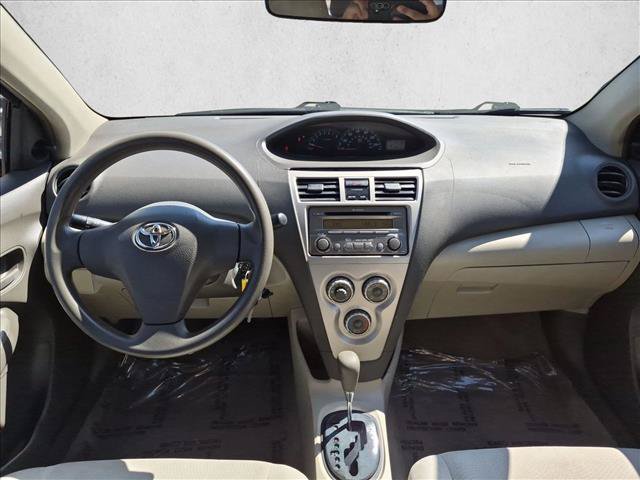 Used 2012 Toyota Yaris Sedan FWD image 15