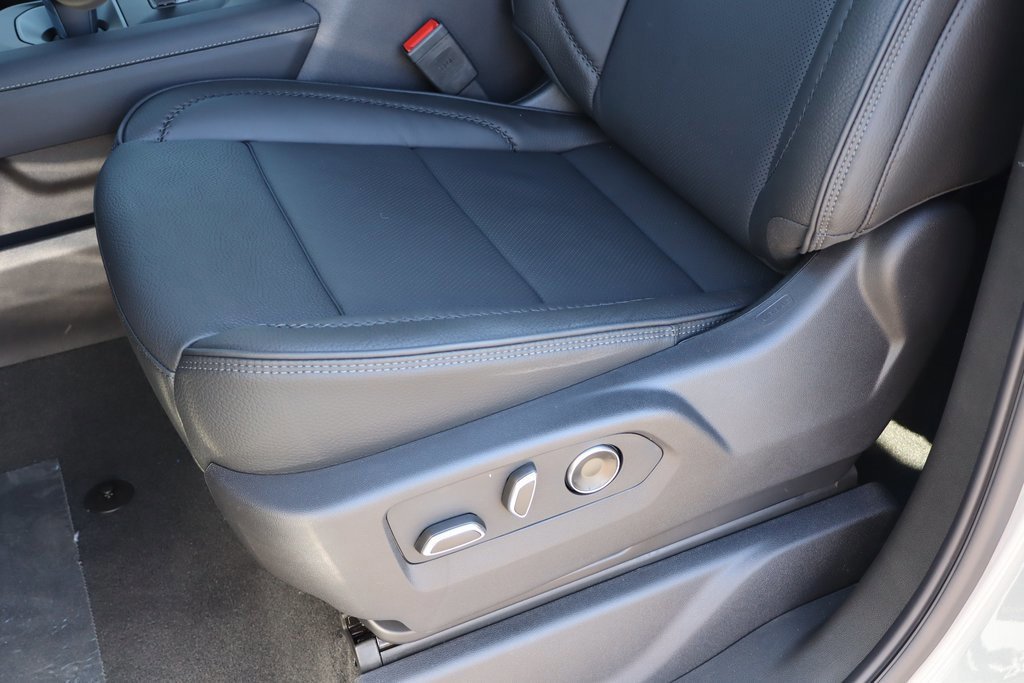 New 2026 GMC Sierra 1500 Denali w/ Denali Reserve Package image 14