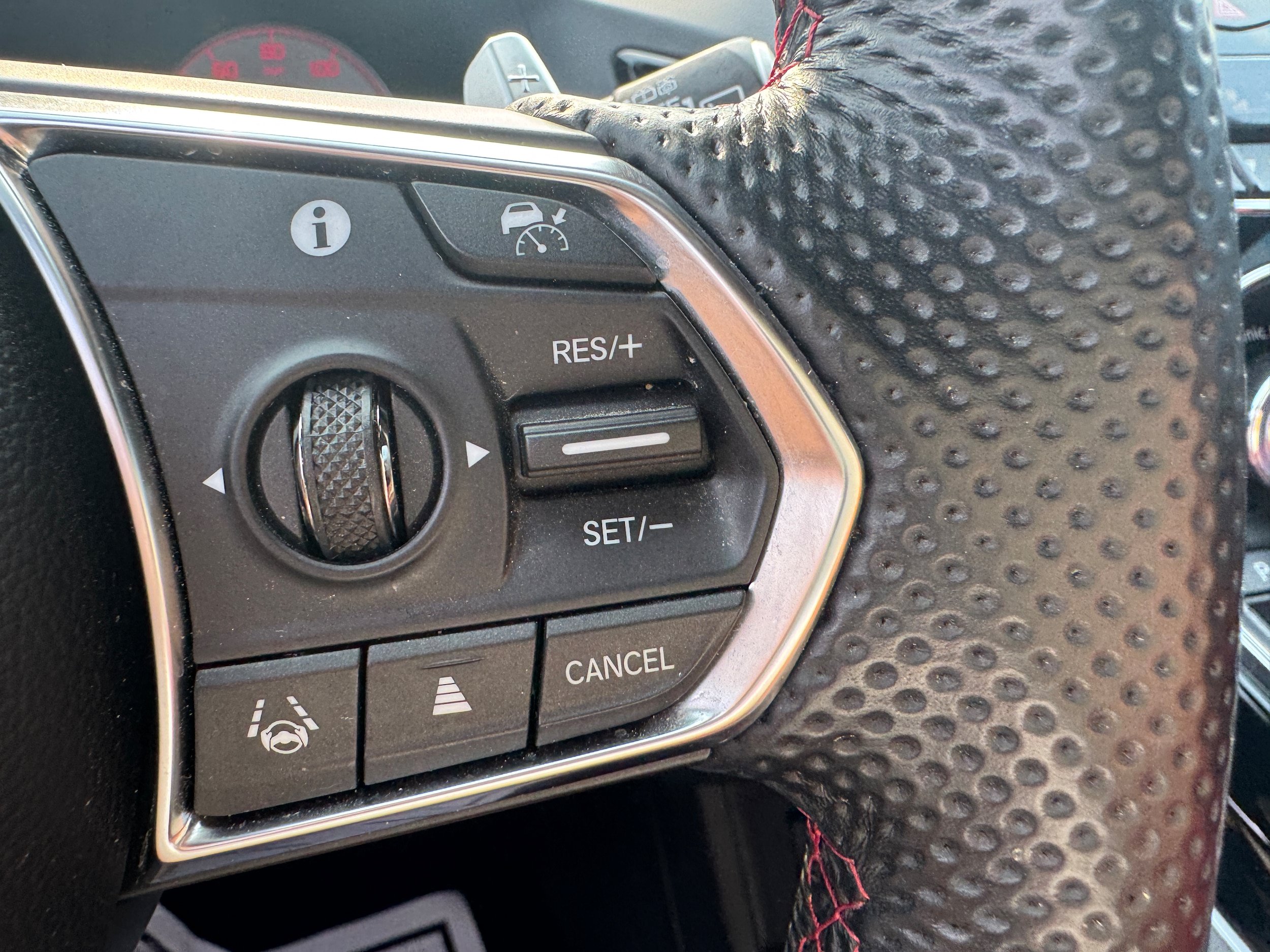 Used 2022 Acura RDX A-Spec FWD image 19