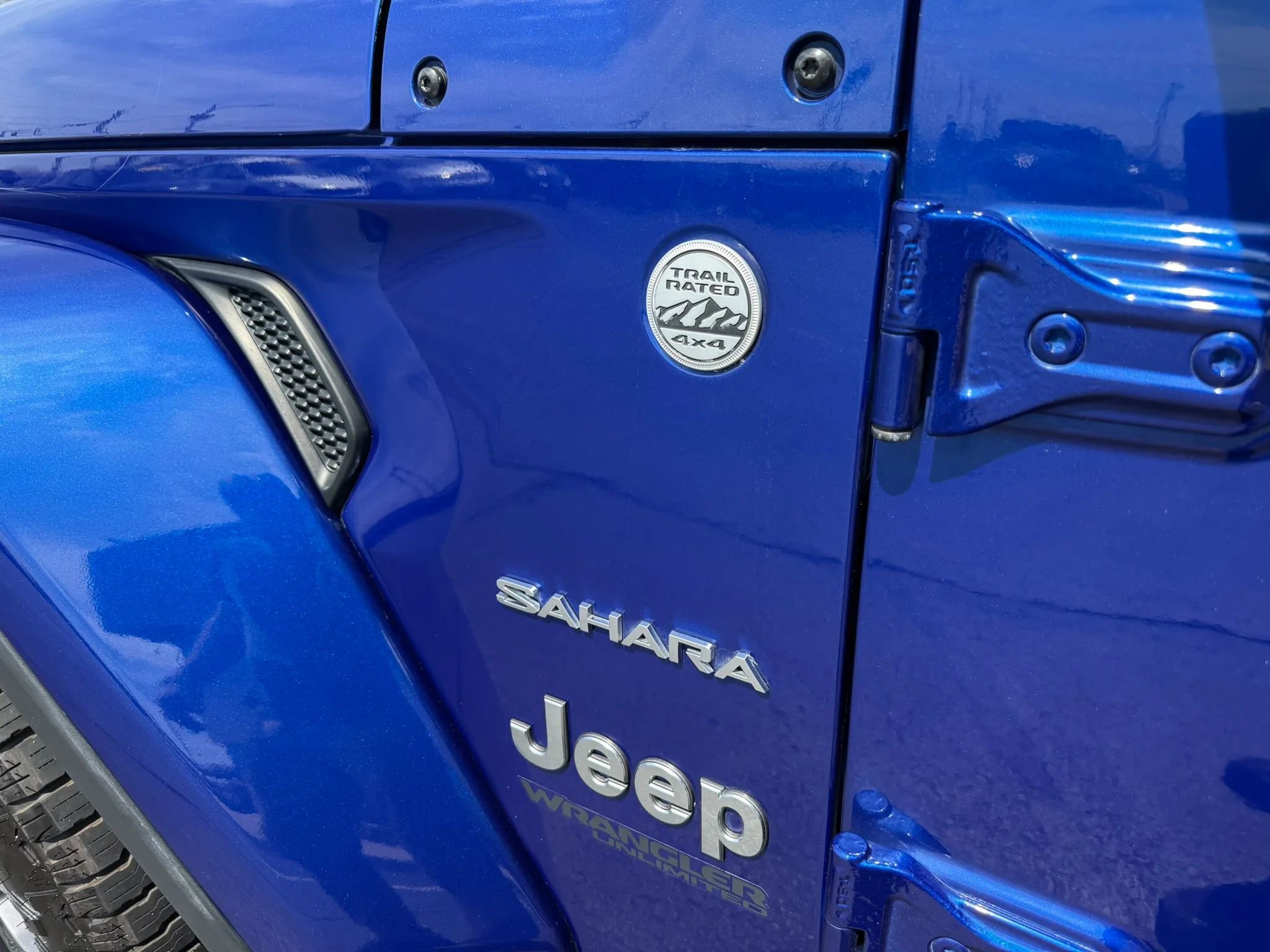 Used 2019 Jeep Wrangler Unlimited Sahara image 43