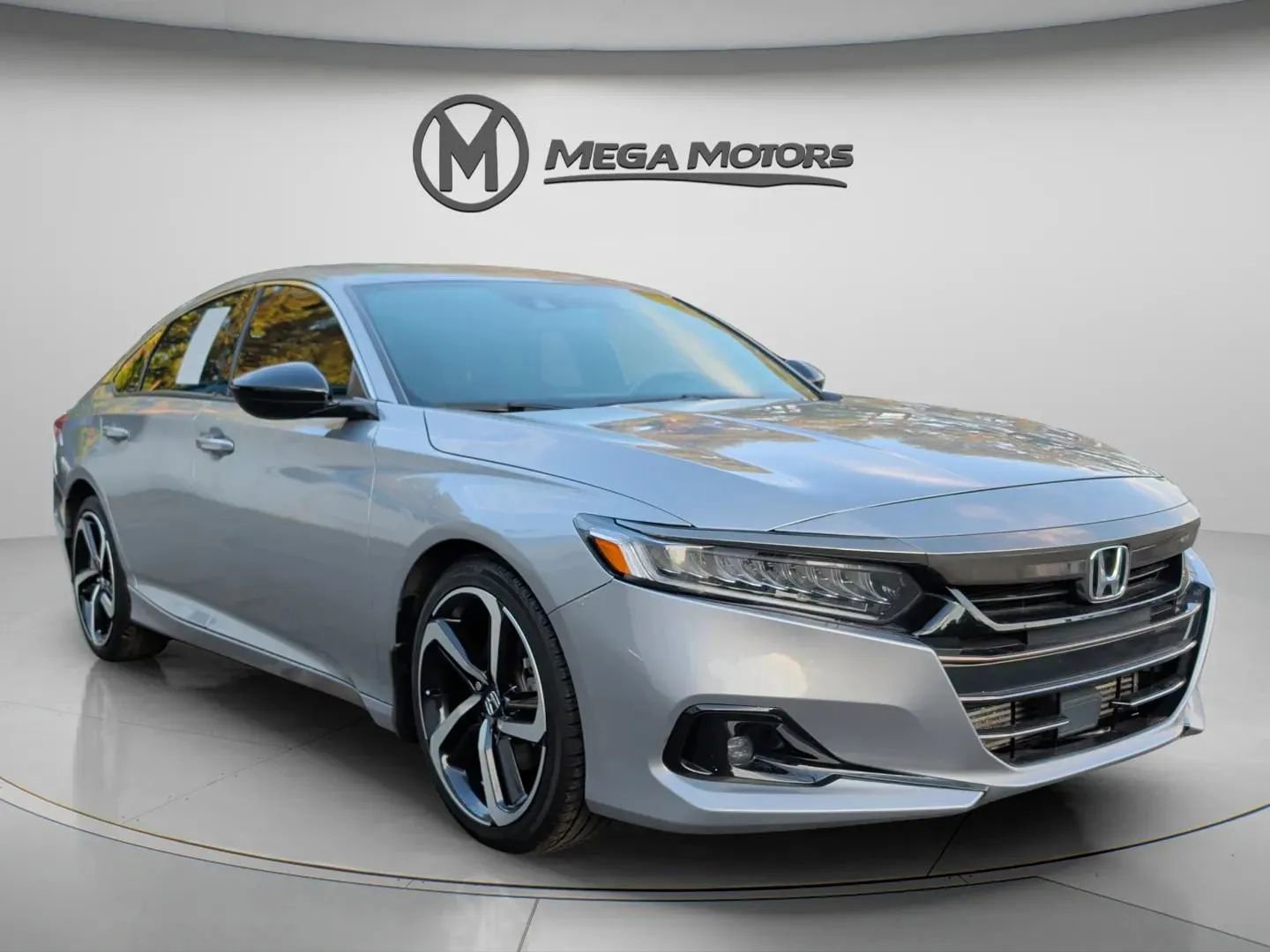 Used 2022 Honda Accord Sport image 7