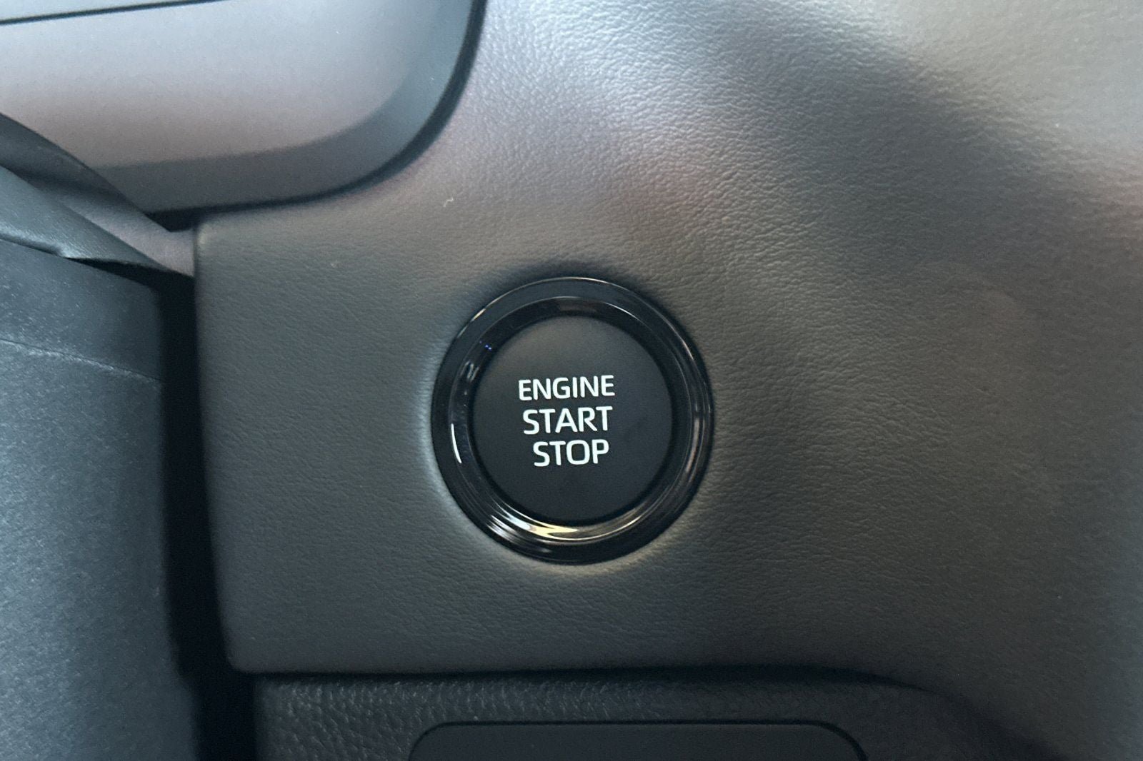 New 2026 Toyota Tundra Platinum AWD/4WD image 24