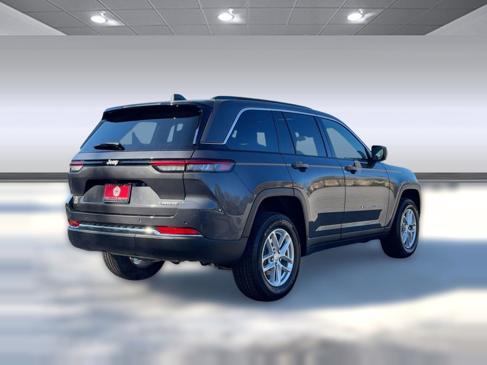 New 2025 Jeep Grand Cherokee Laredo X image 8