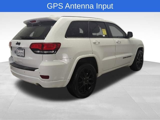 Used 2018 Jeep Grand Cherokee Altitude AWD/4WD image 7
