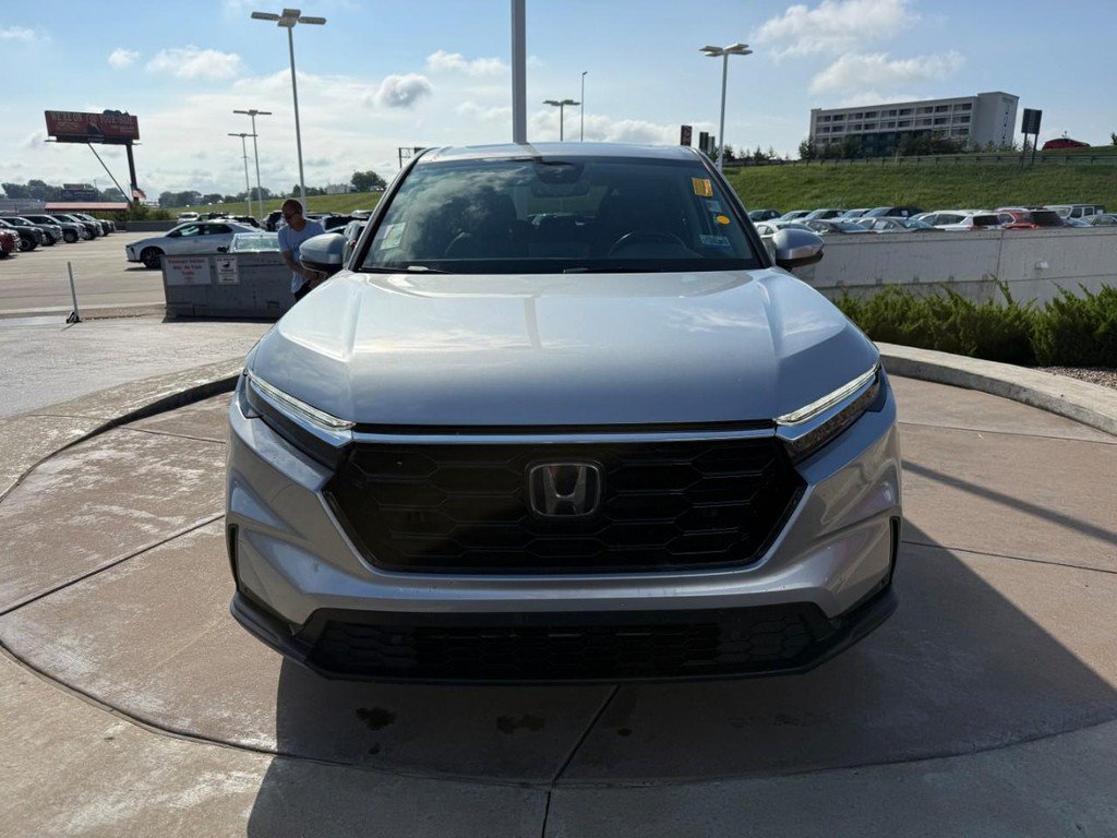 Used 2025 Honda CR-V EX-L image 9