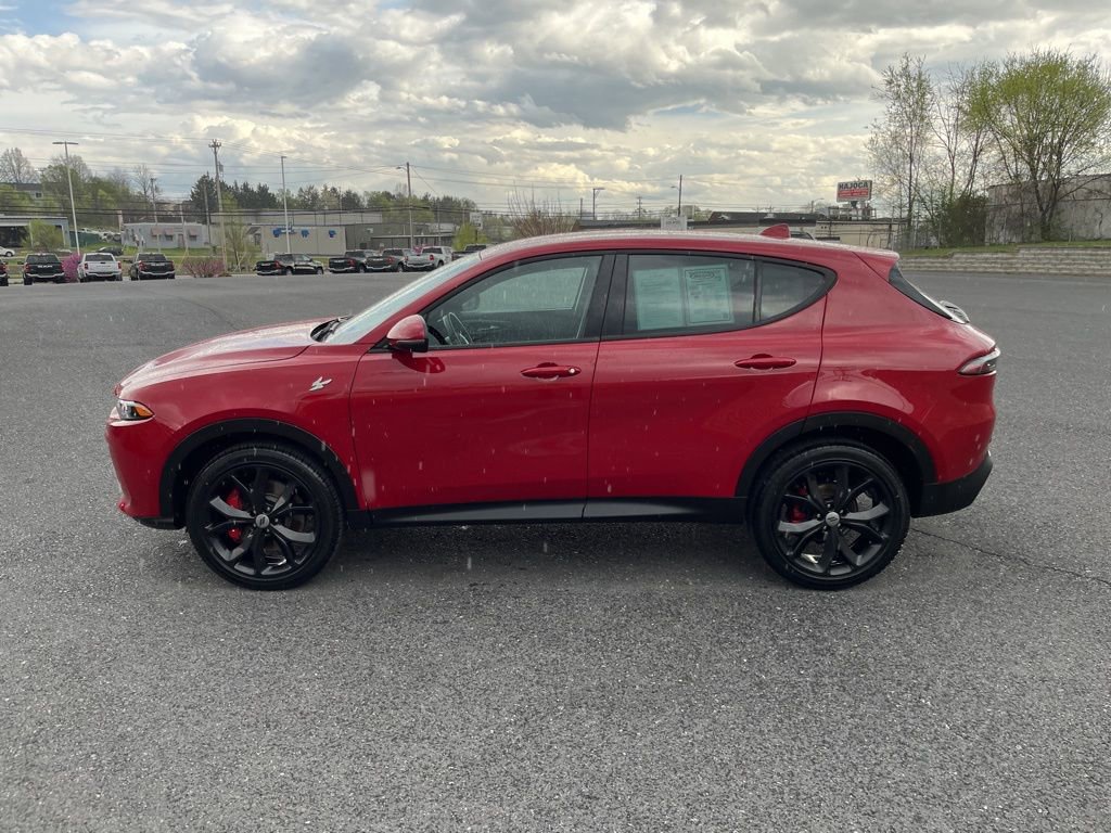 Used 2023 Dodge Hornet GT w/ Track Pack image 6