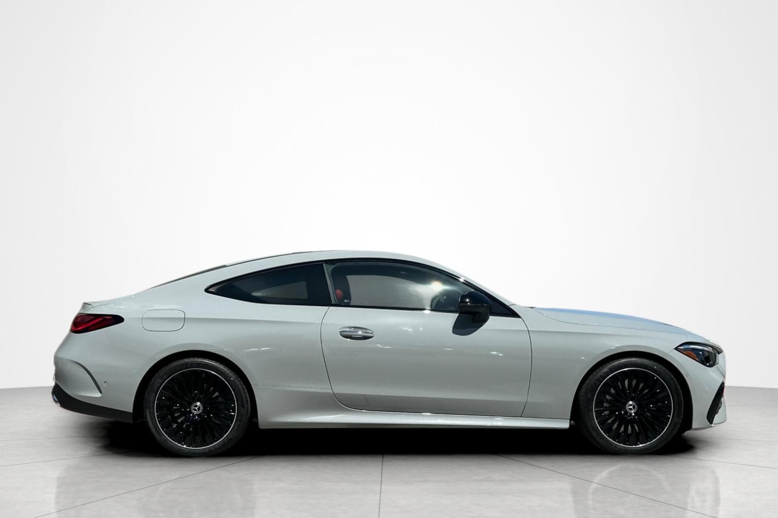 New 2026 Mercedes-Benz CLE 450 4MATIC Coupe image 6