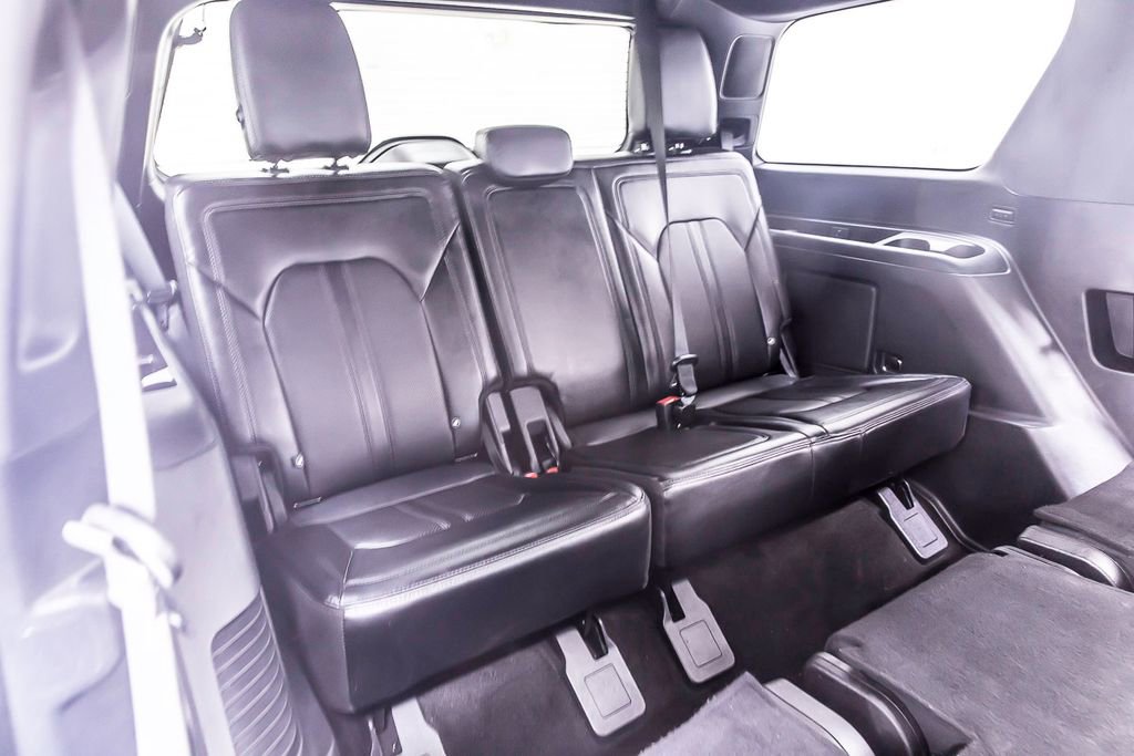 Used 2020 Ford Expedition Limited image 34