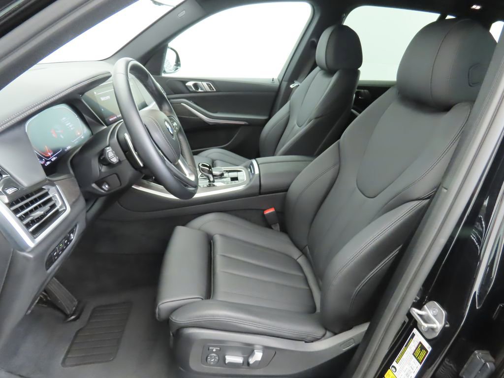 Certified 2022 BMW X5 xDrive40i w/ Premium Package image 19