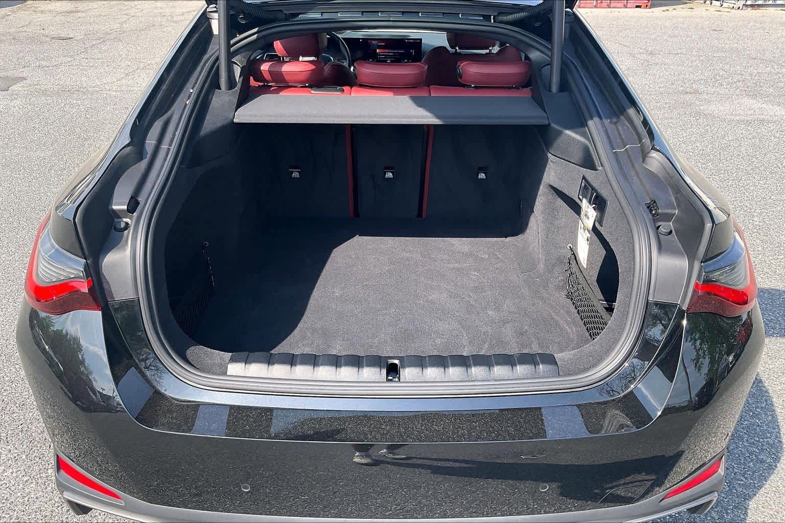 Certified 2023 BMW i4 eDrive35 w/ Premium Package RWD image 33