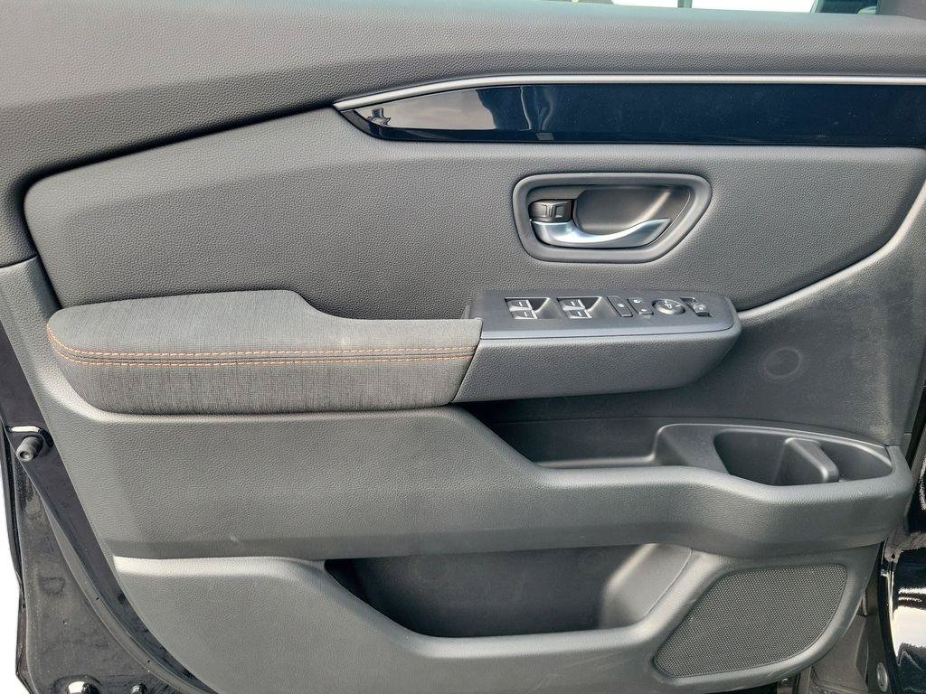 New 2026 Honda Pilot Sport image 10