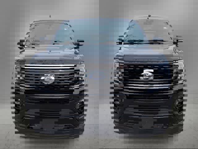 Used 2021 Ford Expedition Limited image 3