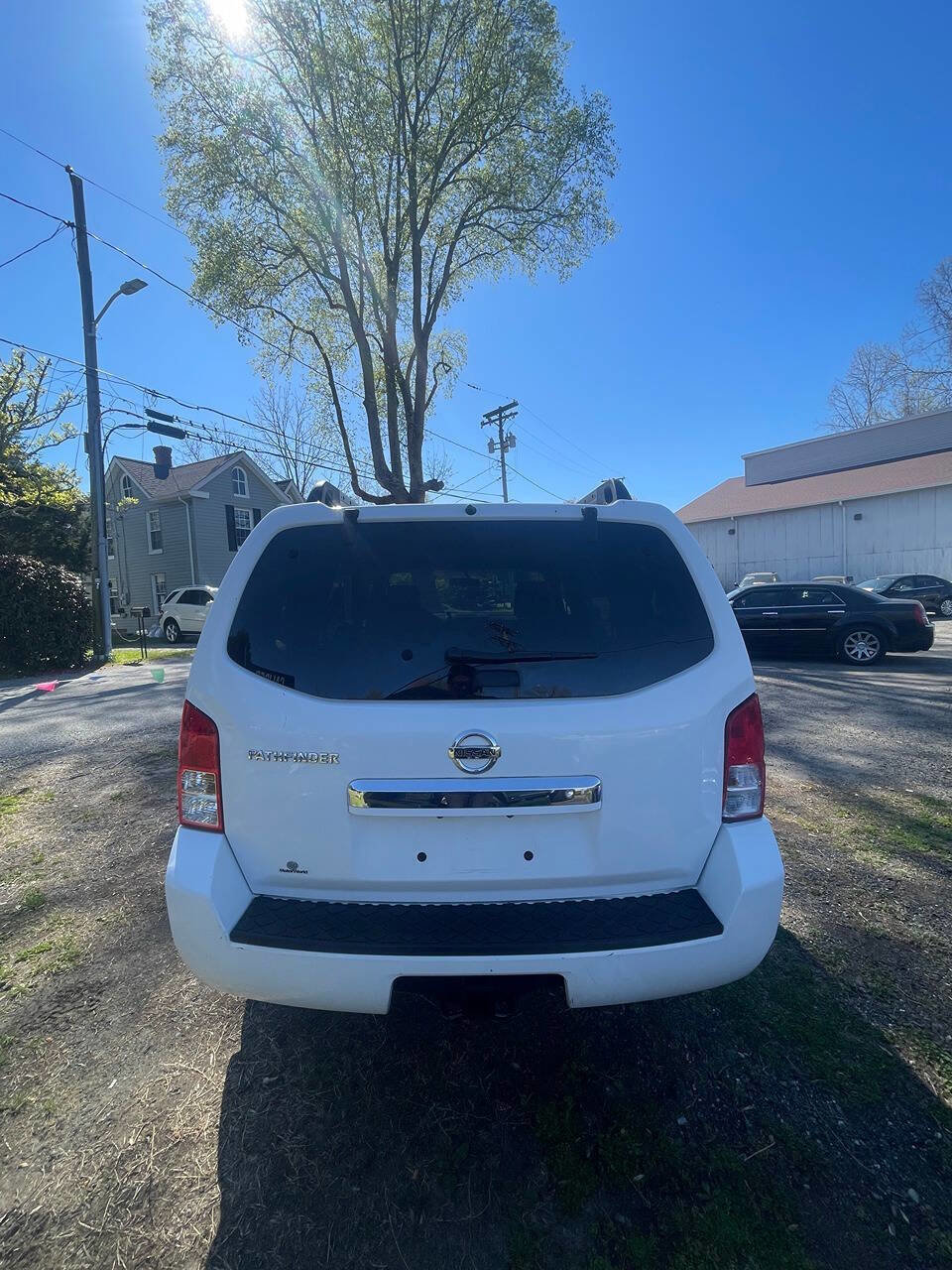 Used 2010 Nissan Pathfinder S AWD/4WD image 5