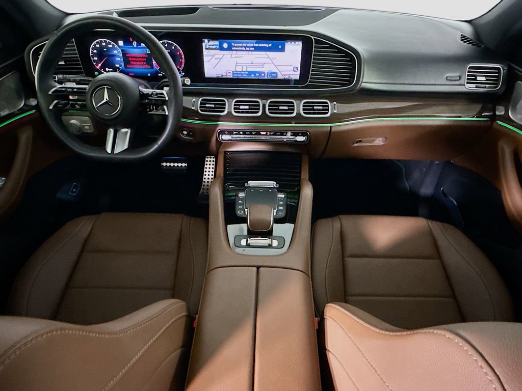Used 2025 Mercedes-Benz GLS 450 4MATIC image 13