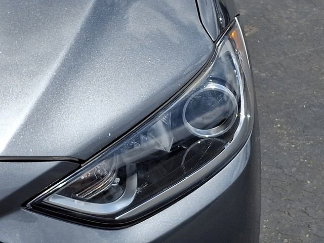 Used 2018 Hyundai Elantra SE FWD image 9