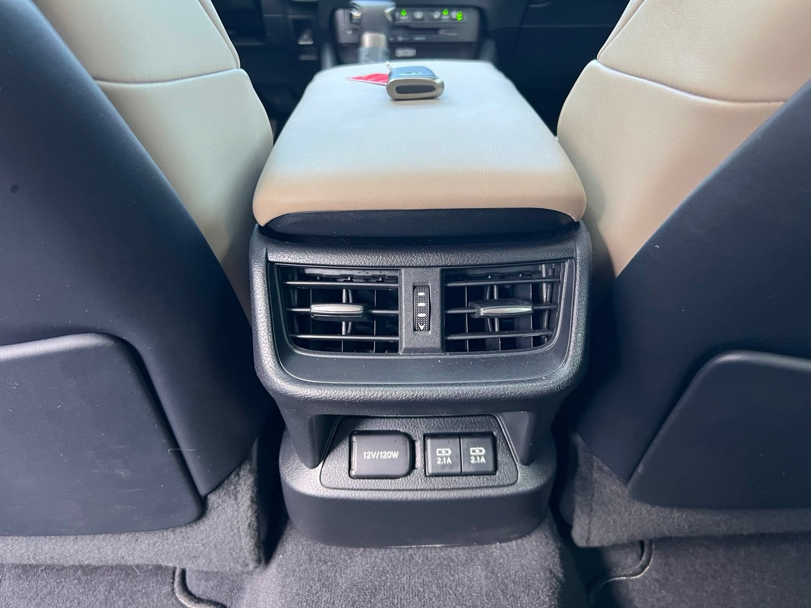 Used 2019 Lexus ES 300h Ultra Luxury w/ Accessory Package 2 FWD image 63
