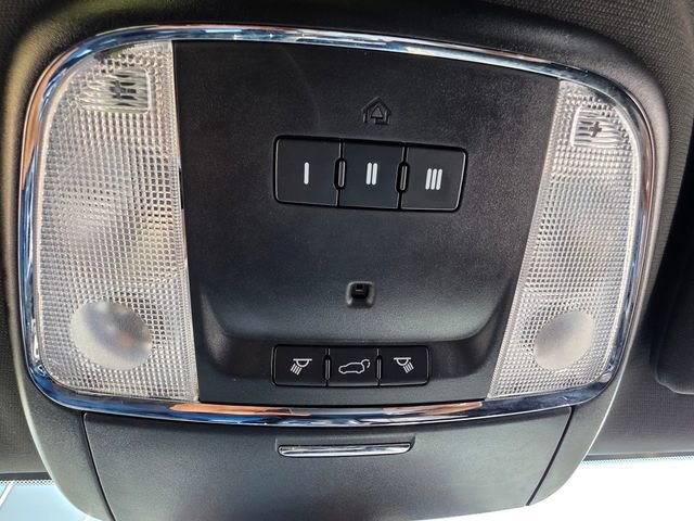 Used 2017 Jeep Grand Cherokee Altitude image 17