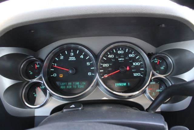 Used 2013 GMC Sierra 2500 W/T AWD/4WD image 9