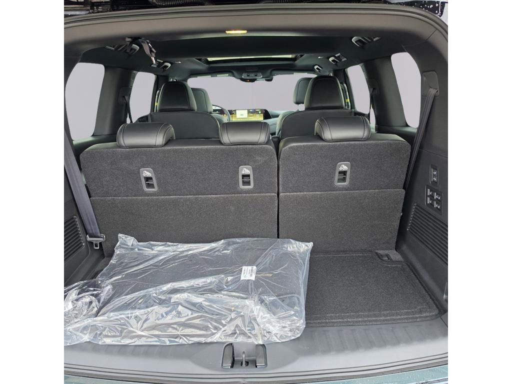 New 2026 Nissan Armada PRO-4X AWD/4WD image 27