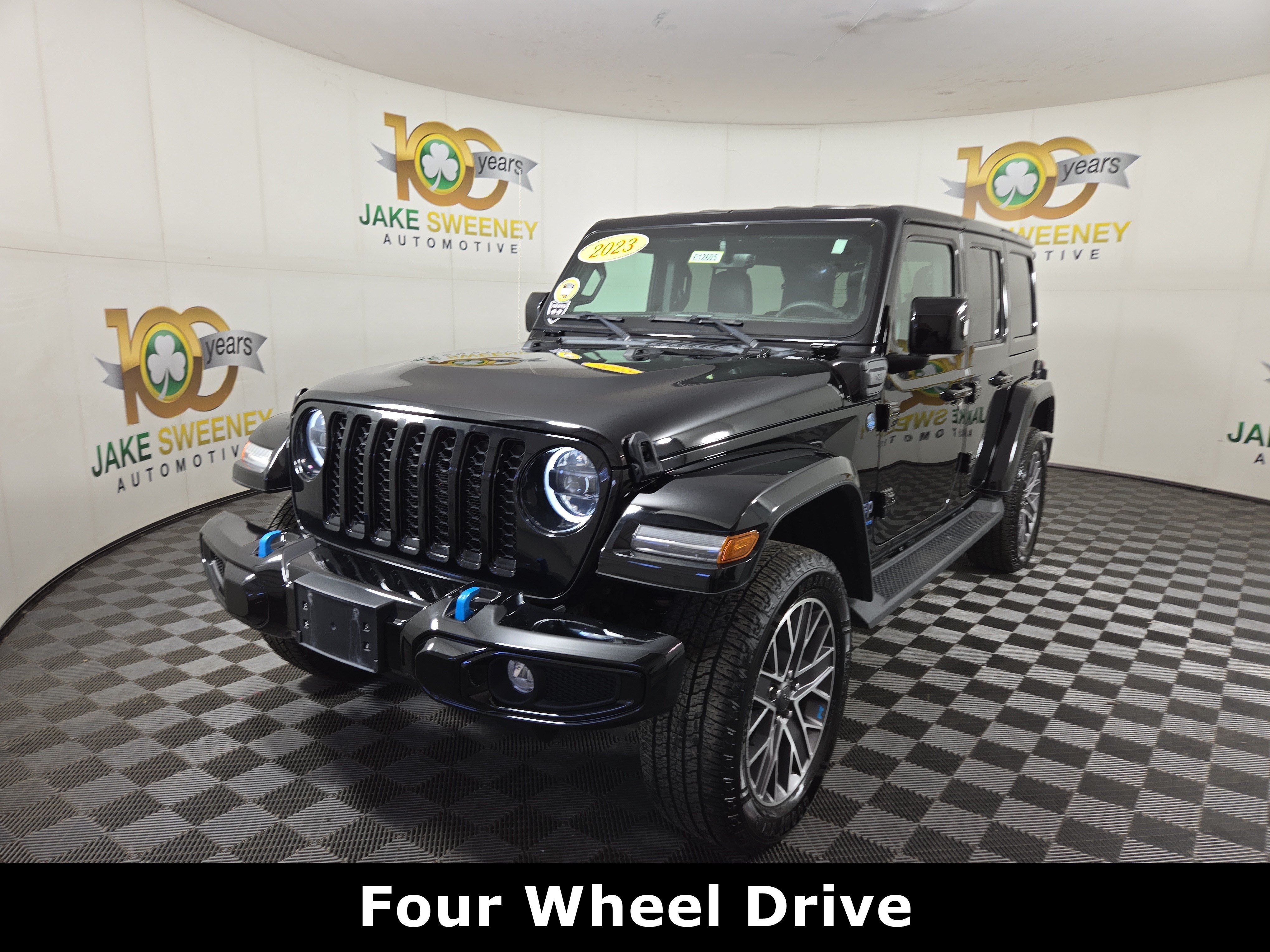 Certified 2023 Jeep Wrangler Unlimited Sahara AWD/4WD image 4