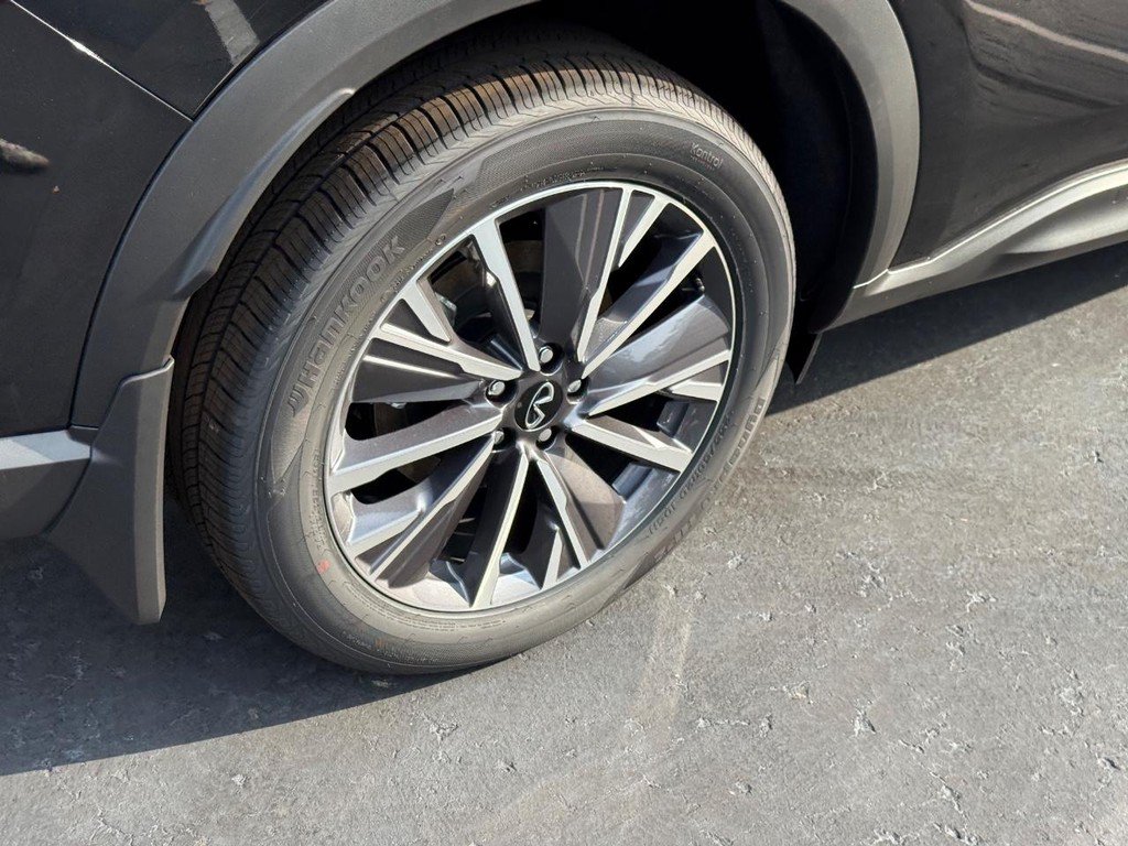 New 2027 INFINITI QX60 Luxe FWD image 4