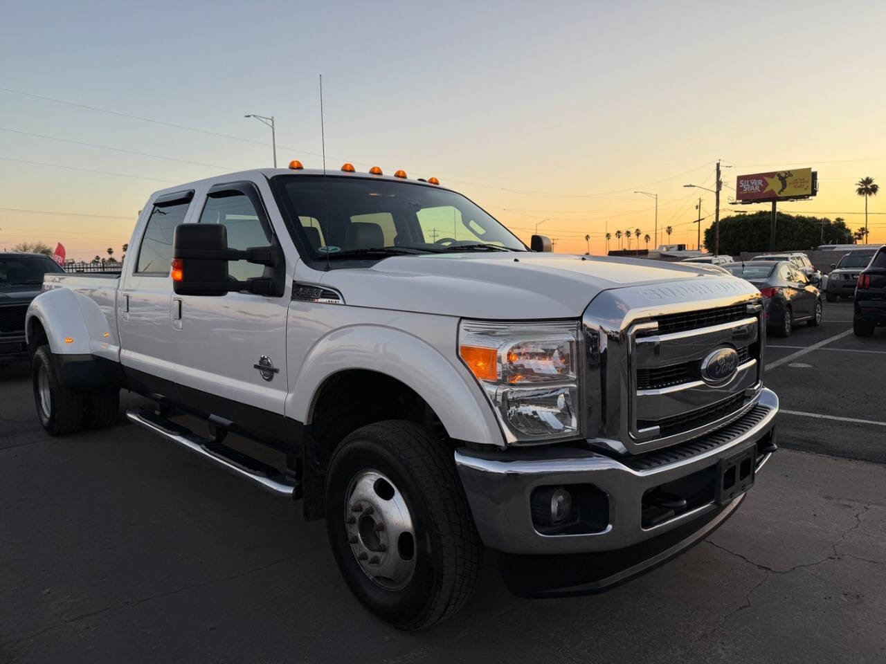Used 2016 Ford F350 Lariat w/ Lariat Ultimate Package AWD/4WD image 15