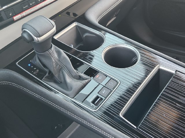 New 2026 Toyota Sienna XSE AWD/4WD image 16