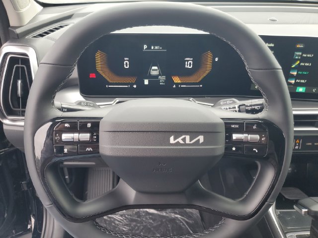 New 2026 Kia Sorento S FWD image 16