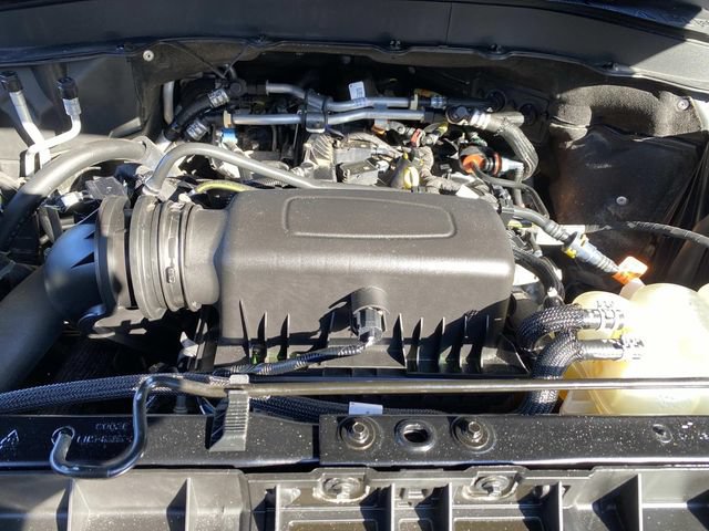 Used 2022 Ford Explorer XLT w/ Equipment Group 202A AWD/4WD image 33