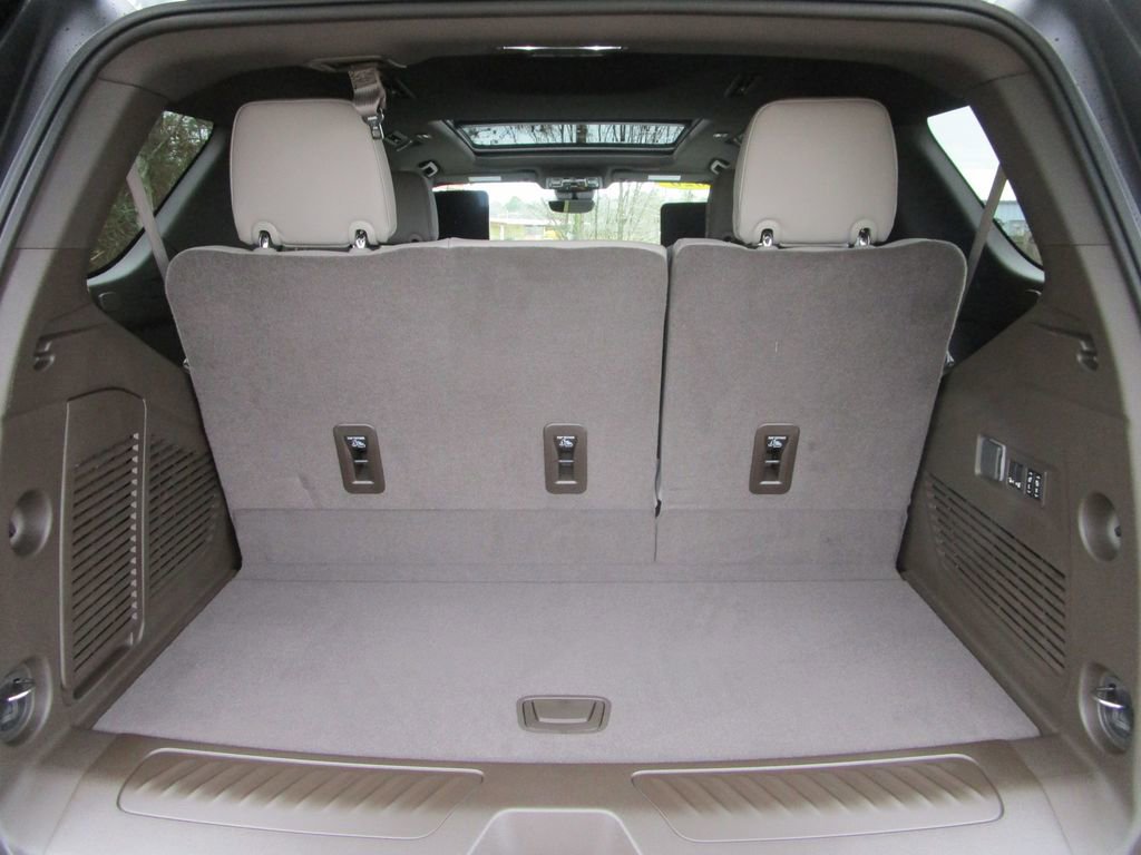 New 2026 GMC Yukon Elevation w/ Elevation Premium Package image 12