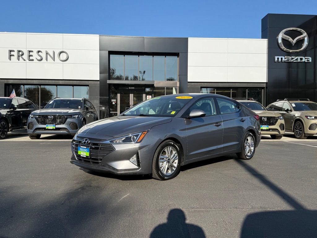 Used 2019 Hyundai Elantra SEL w/ Cargo Package FWD image 2