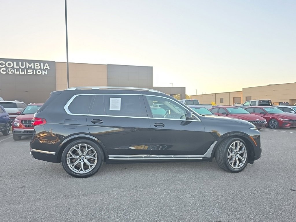 Used 2024 BMW X7 xDrive40i image 10