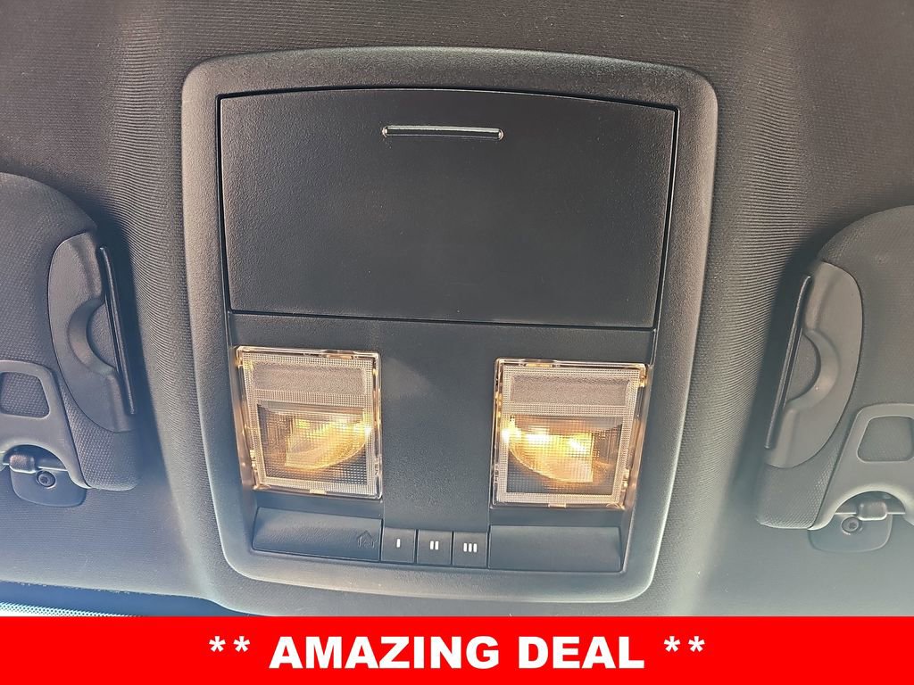 Used 2015 Dodge Challenger R/T Plus image 31