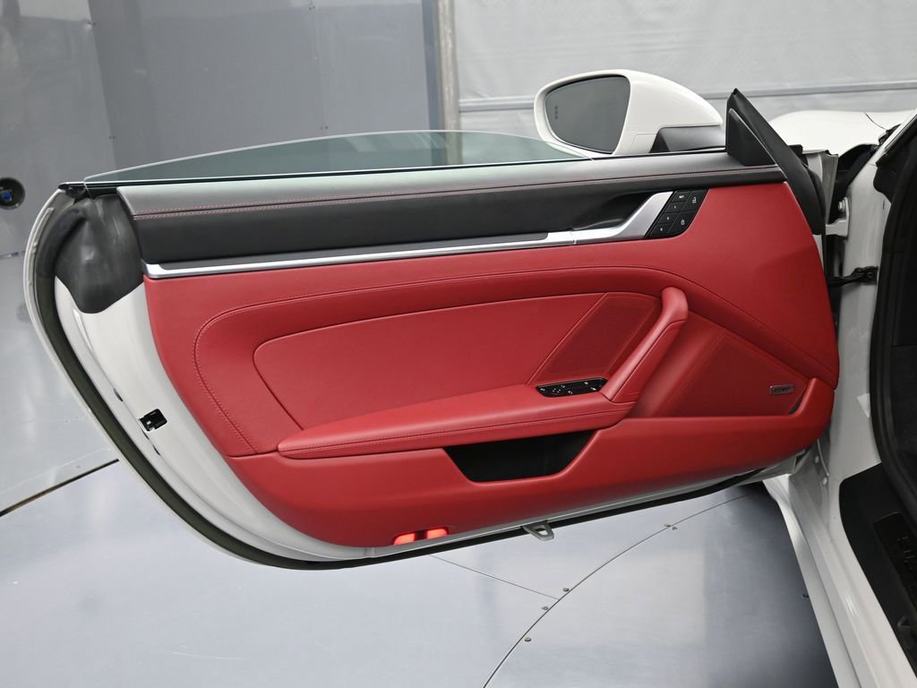 Certified 2022 Porsche 911 Targa 4 GTS image 16