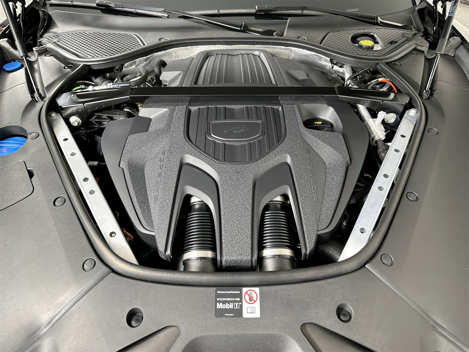 New 2026 Porsche Panamera 4 image 40
