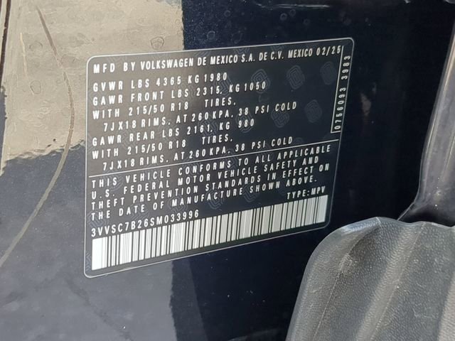 Certified 2025 Volkswagen Taos SE w/ Black Wheel Package image 34