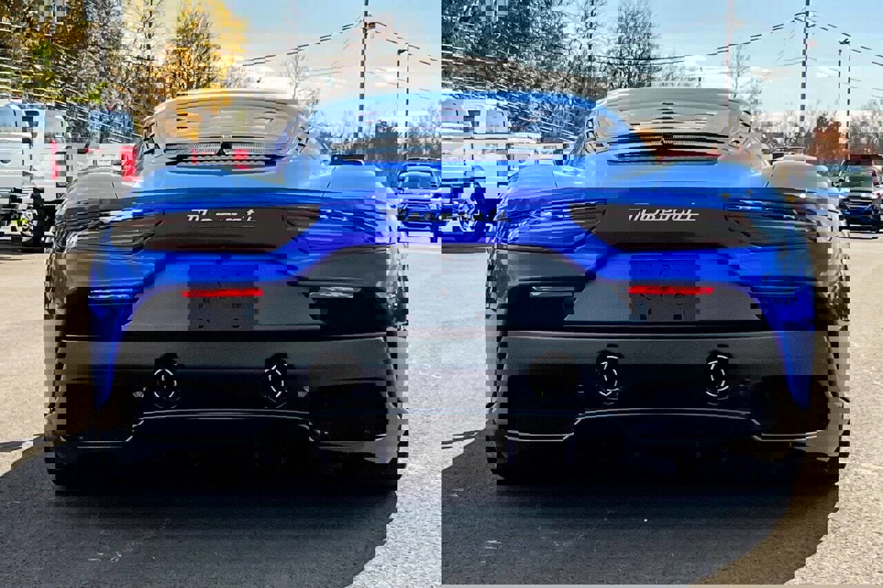 Used 2022 Maserati MC20 Coupe image 5