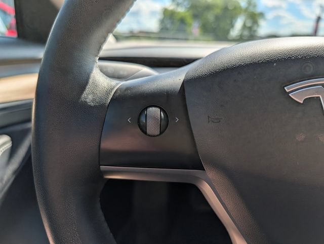 Used 2022 Tesla Model 3 Long Range AWD/4WD image 20